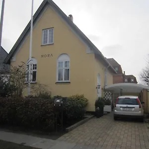 Bed & Breakfast Hos Hanne Bach