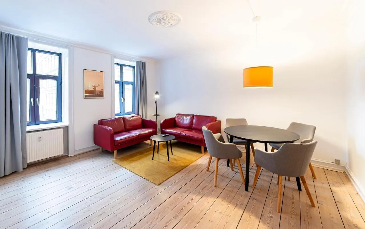 Go Hotel Saga Copenhagen 2*,